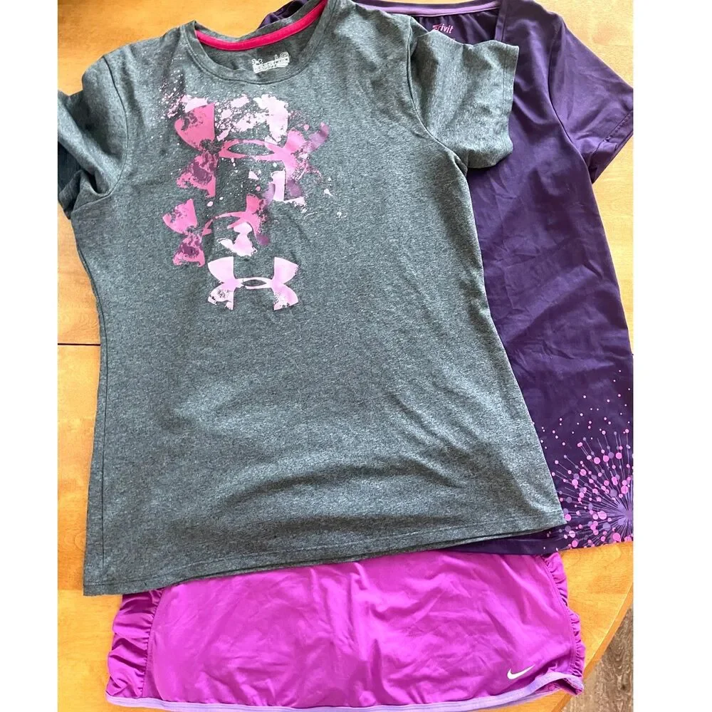 Lot 3 Workout Outfits 2 Tops 1 Nike Skort, Under Armour Purple & Gray Size M/L - Picture 4 of 13